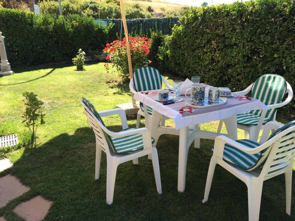 Sa Mariposa Bed & Breakfast Ittiri Eksteriør bilde